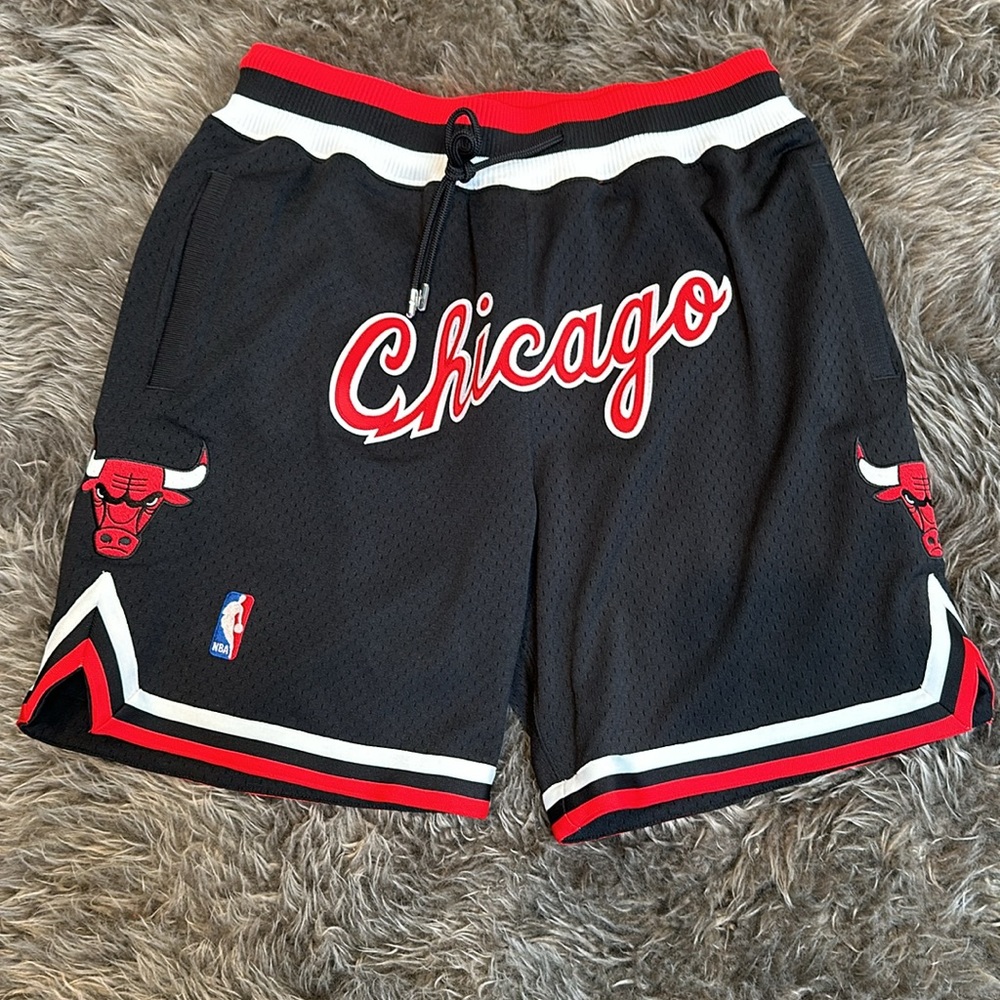 Chicago Bulls Mitchell & Ness Authentic NBA x Just Don Mesh Shorts - Black